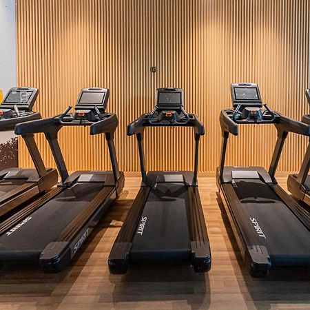 Studio With Private Beach Access At Palm Jumeirah Dubai Exteriör bild