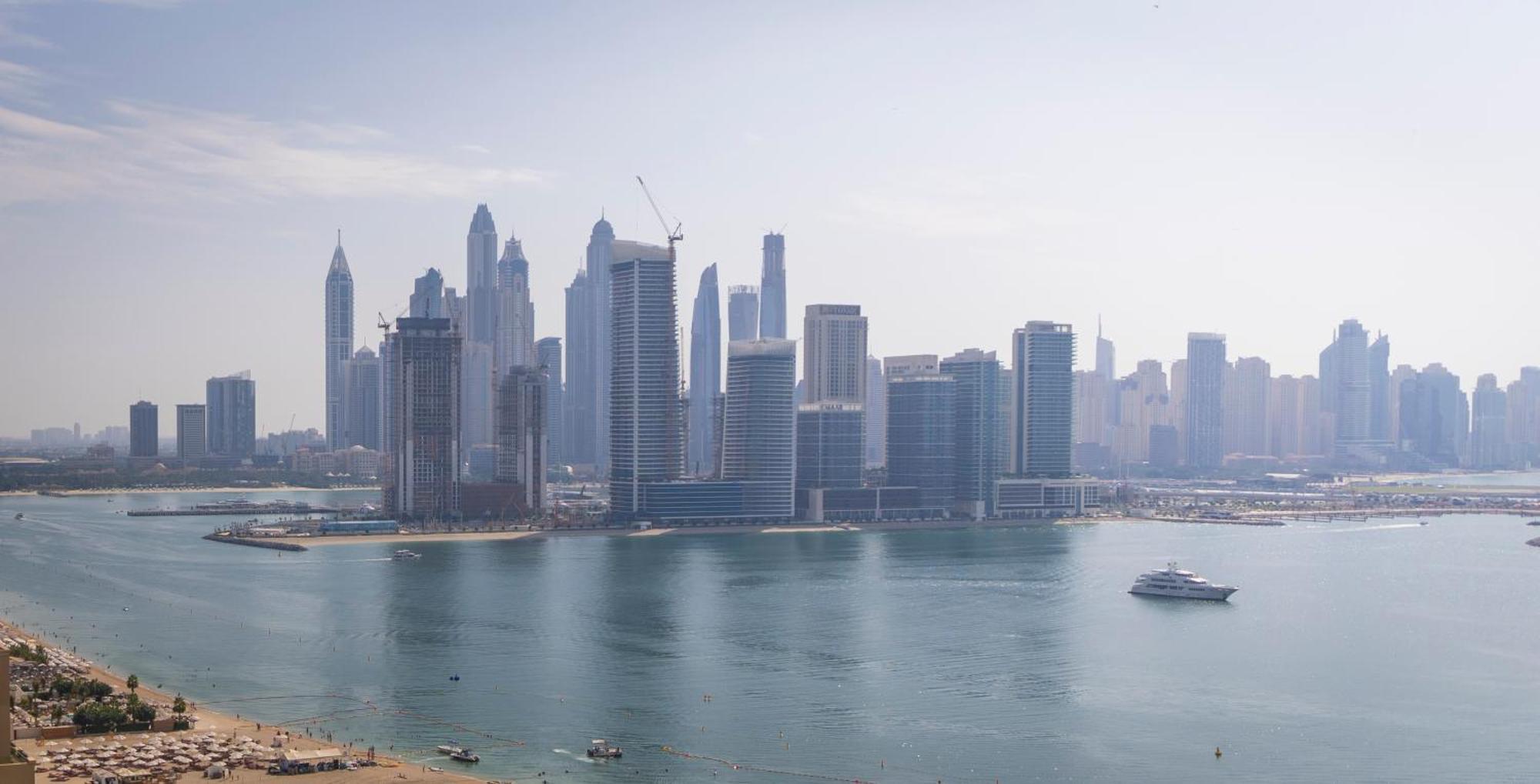 Studio With Private Beach Access At Palm Jumeirah Dubai Exteriör bild