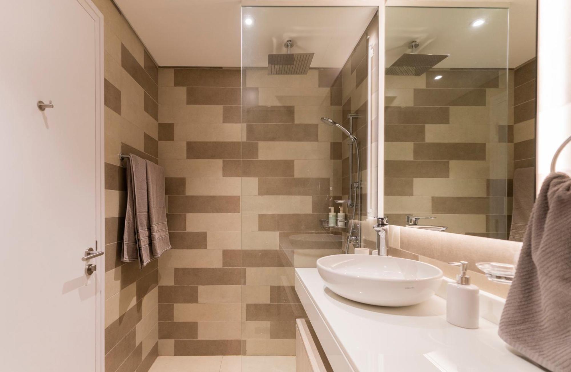Studio With Private Beach Access At Palm Jumeirah Dubai Exteriör bild