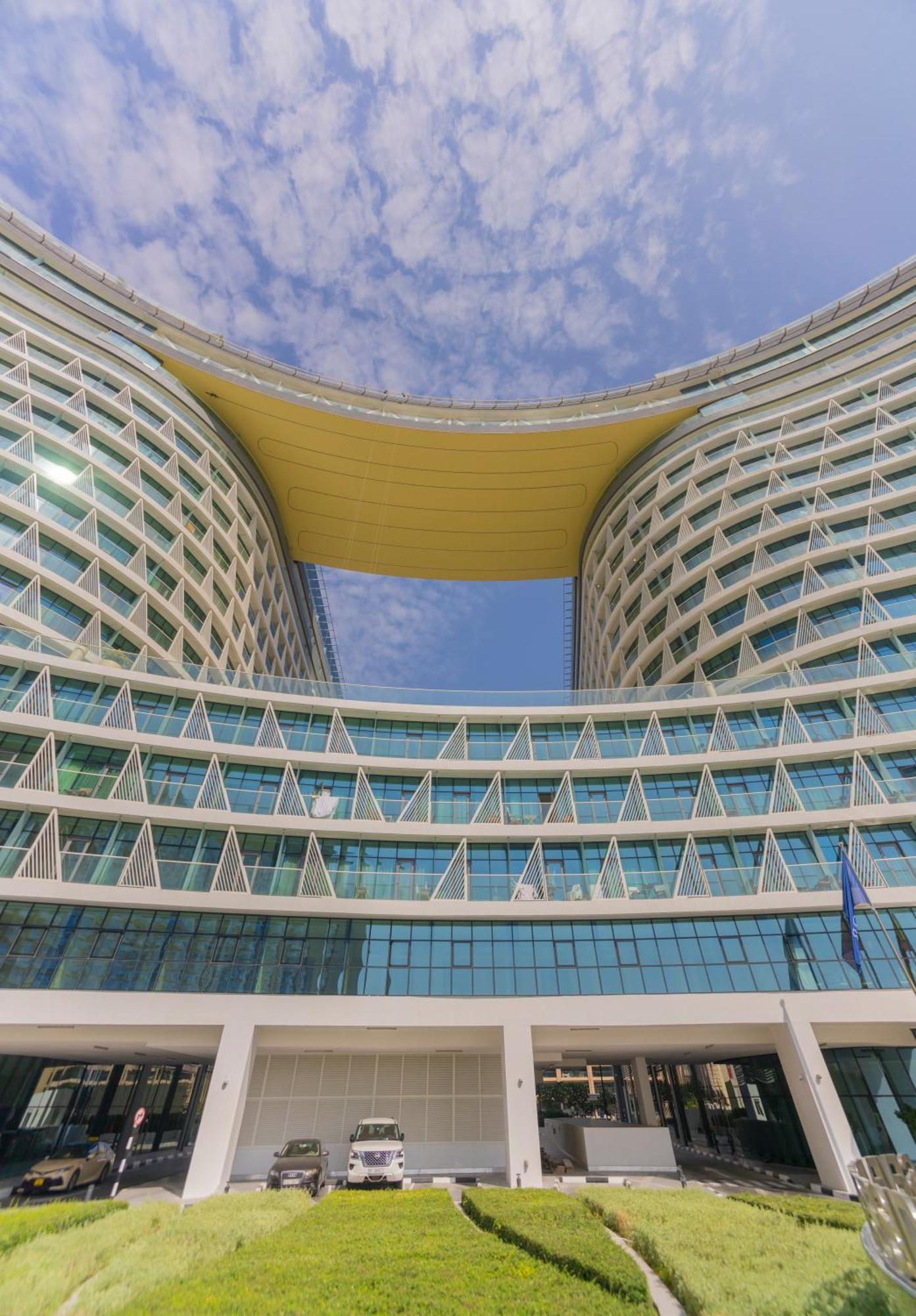 Studio With Private Beach Access At Palm Jumeirah Dubai Exteriör bild